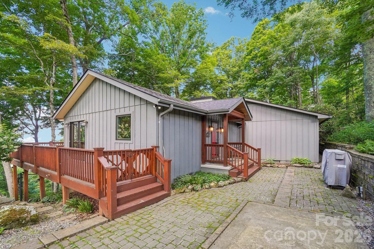 1209 Mckinney Gap Dr., Mars Hill, NC 28754
