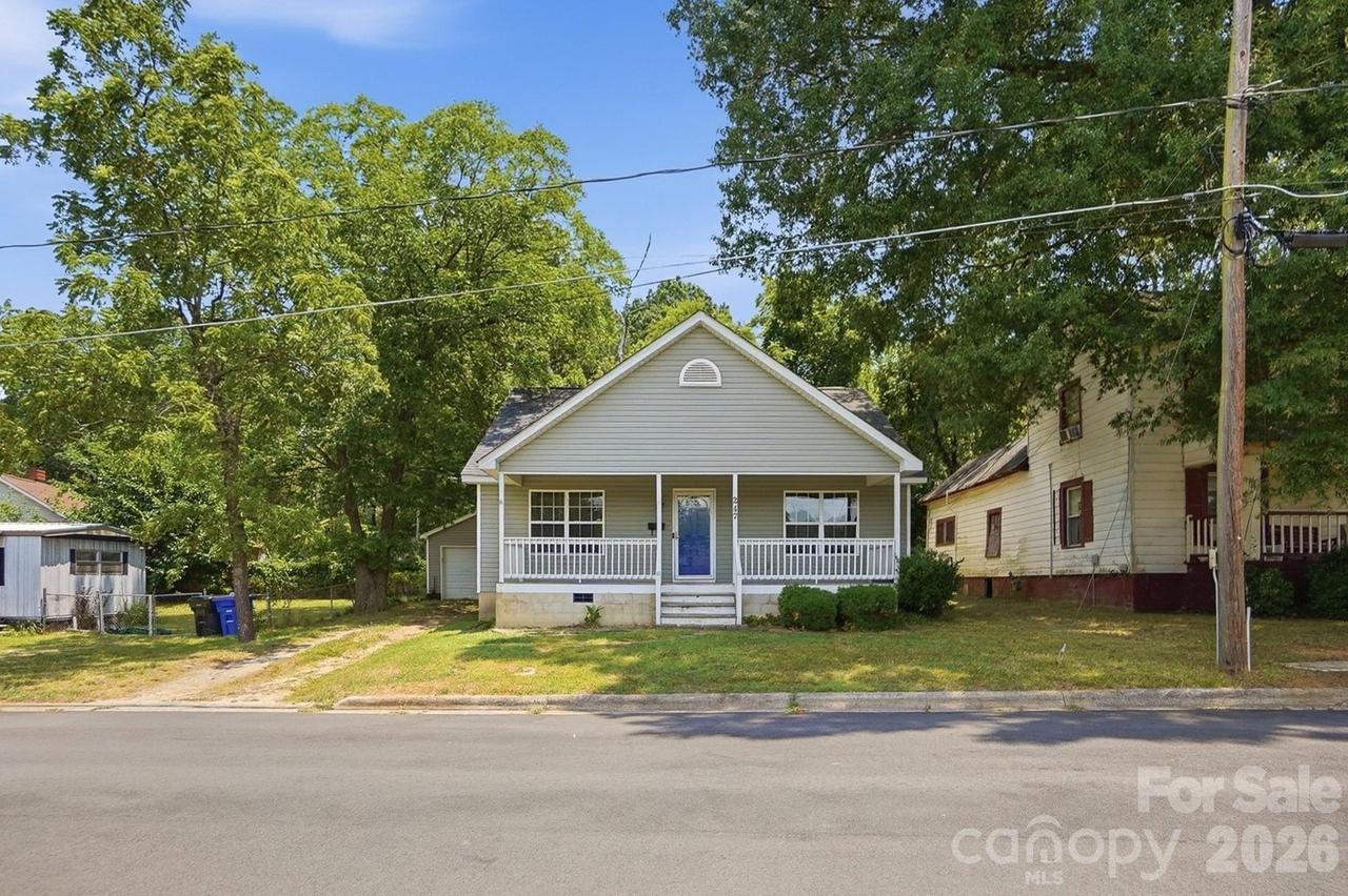 247 Troutman Ave., Mooresville, NC 28115