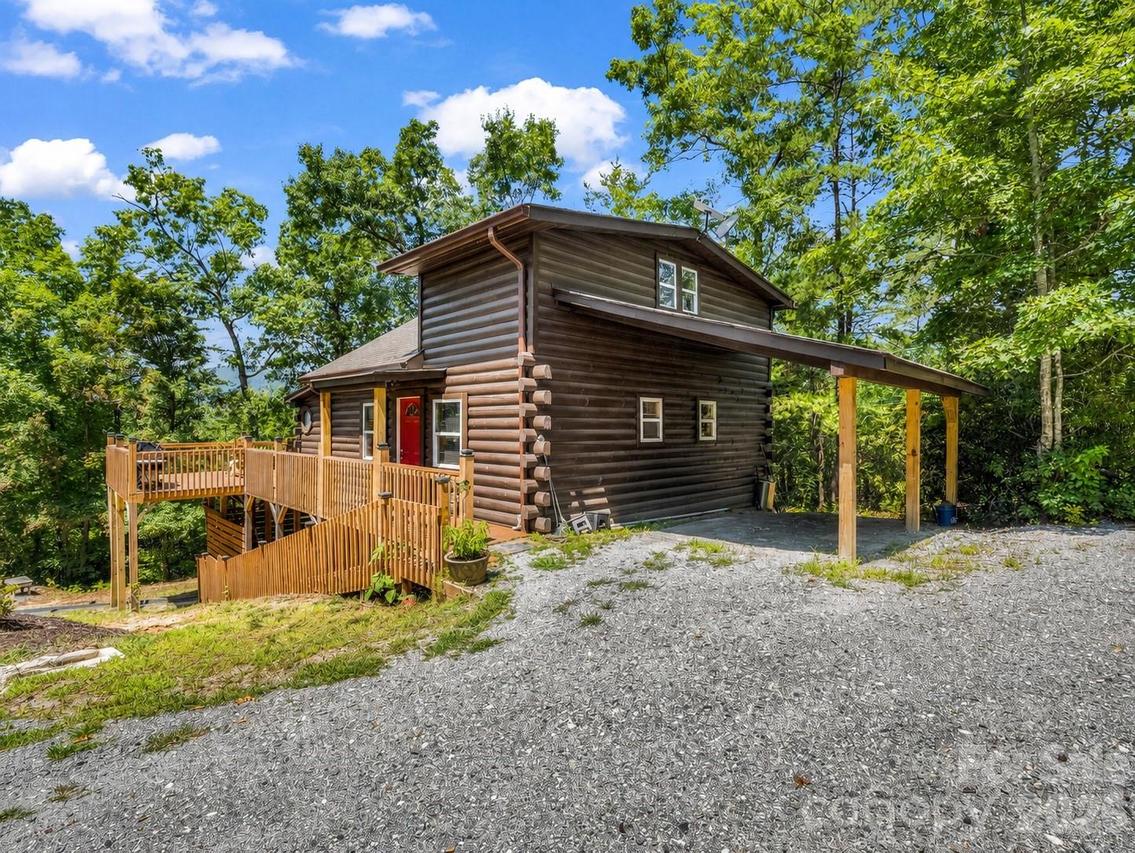 180 Mountain Ridge Dr., Lake Lure, NC 28746