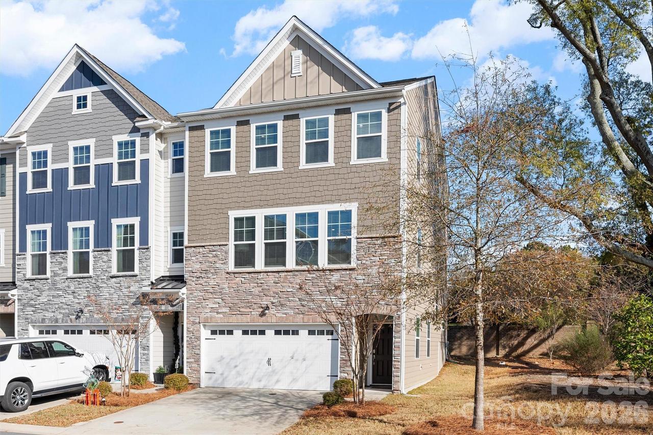 15008 Holly Run Ln., Charlotte, NC 28277