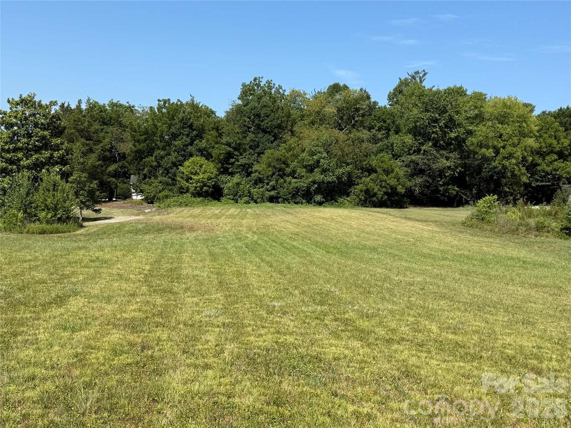 502 Central St., Hudson, NC 28638