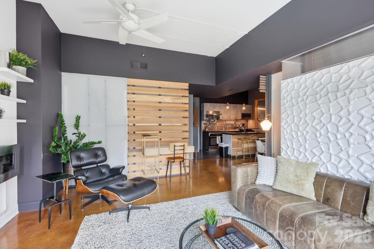 715 N Church St. #214, Charlotte, NC 28202