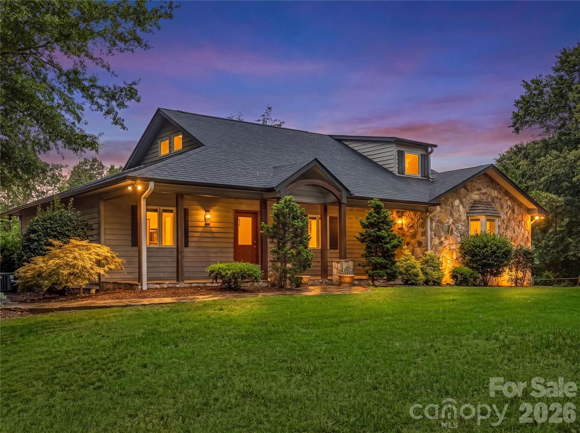 711 Meadow Crest Rd., Tryon, NC 28782