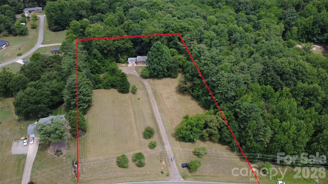 155 Duck Creek Rd., Troutman, NC 28166