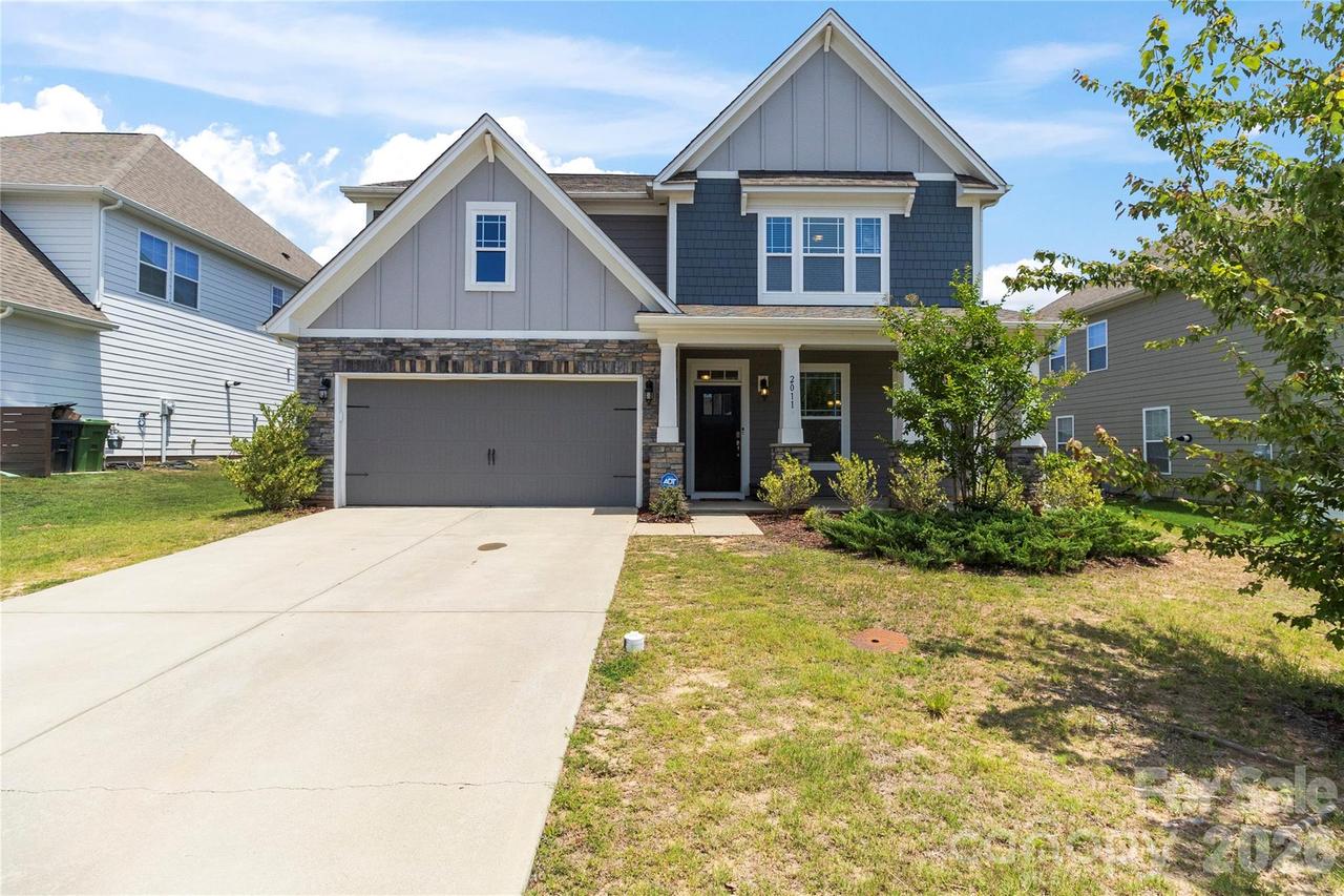 2011 Saddlebred Dr., Iron Station, NC 28080
