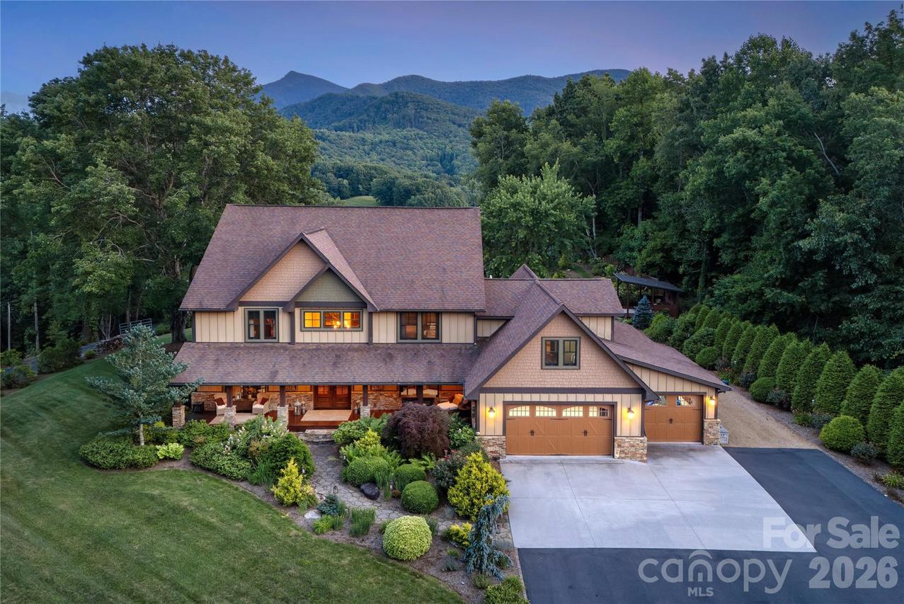 345 Prospect Dr., Burnsville, NC 28714