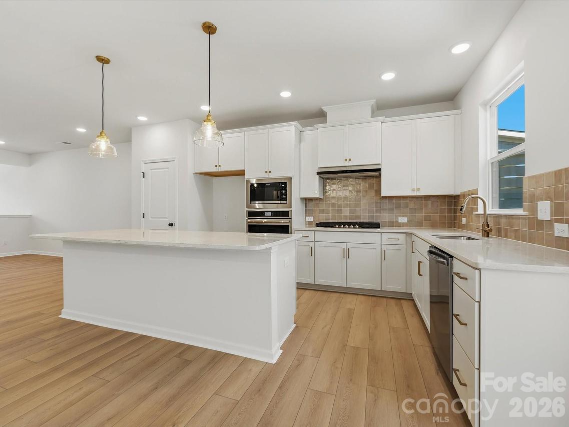 10024 Mamillion Dr., Huntersville, NC 28078