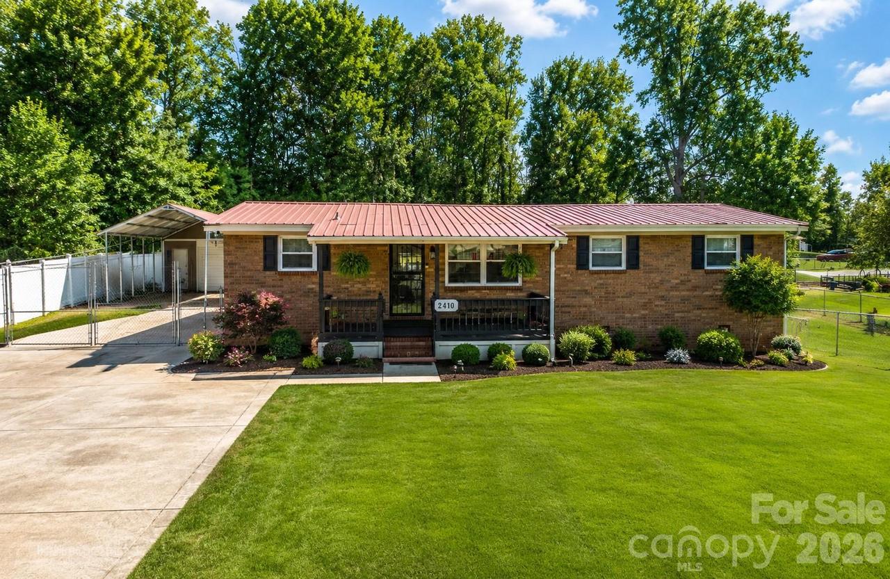 2410 Juniper Dr., Charlotte, NC 28269