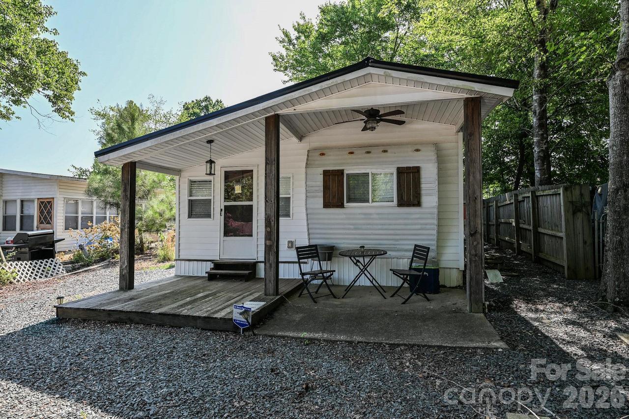 125 Hollywood Tr., Mount Gilead, NC 27306