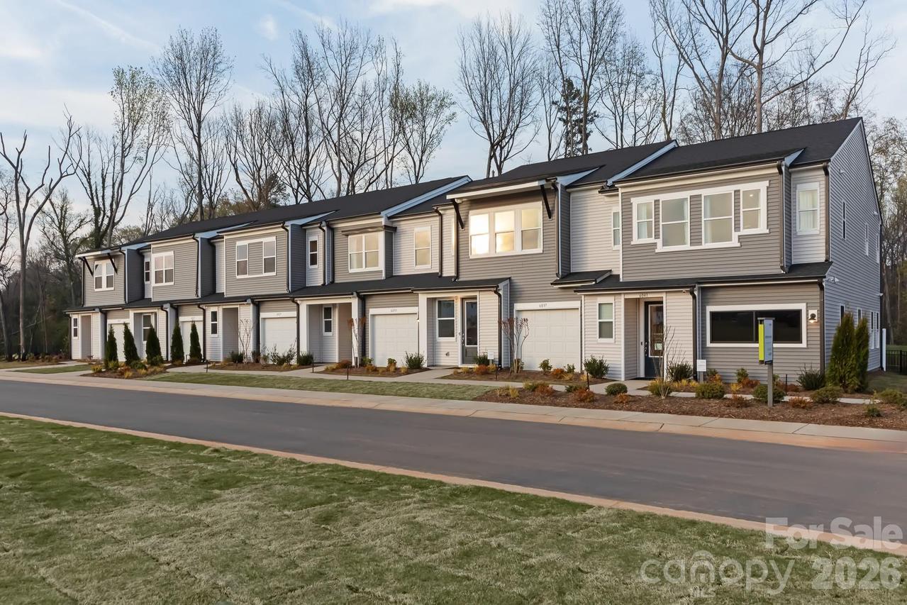 6041 Longar Ln., Charlotte, NC 28269