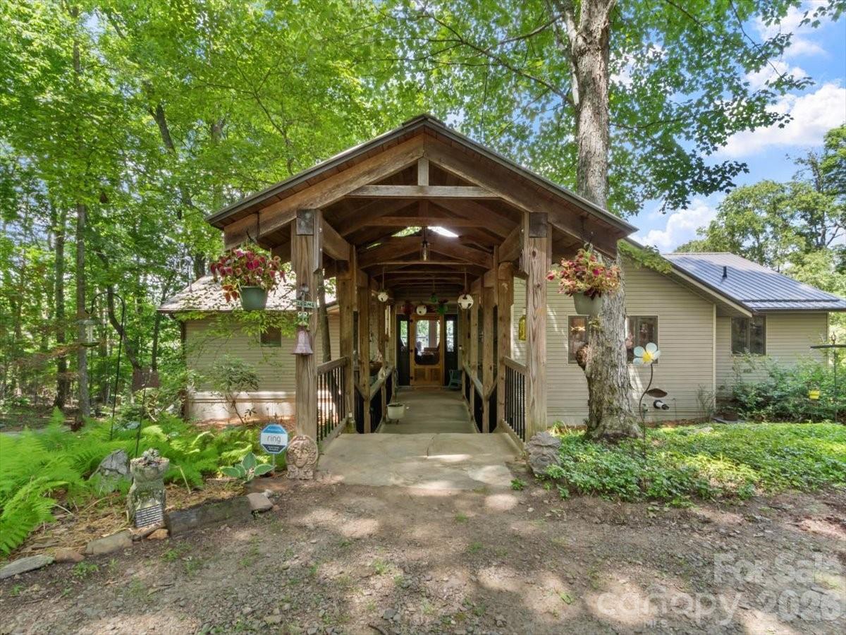 1355 Moonshine Mountain Rd. #32, Burnsville, NC 28714