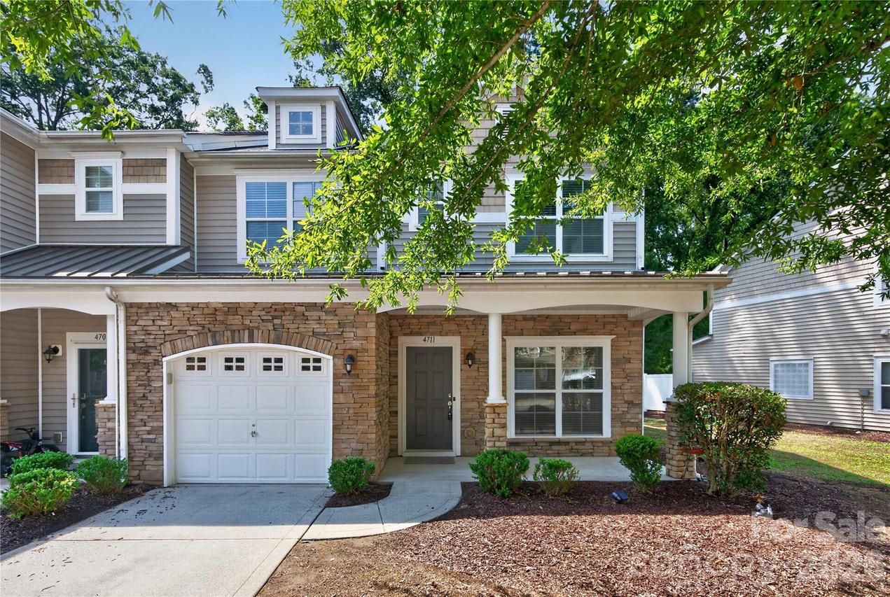 4711 Craigmoss Ln., Charlotte, NC 28278