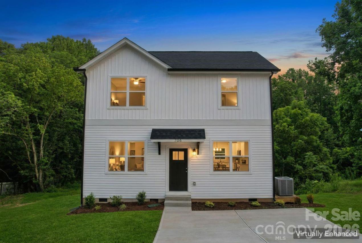 706 N 9th St., Bessemer City, NC 28016