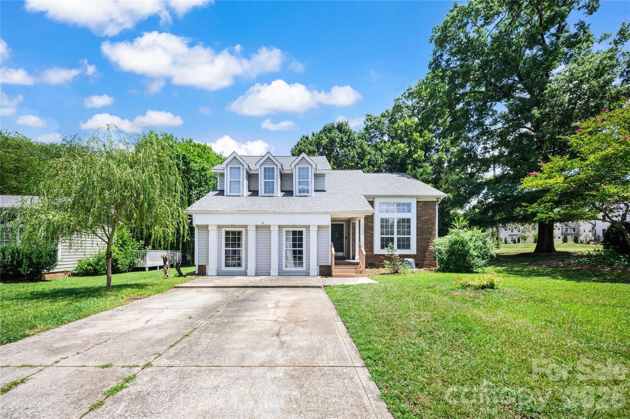 13000 Greycrest Dr., Charlotte, NC 28278