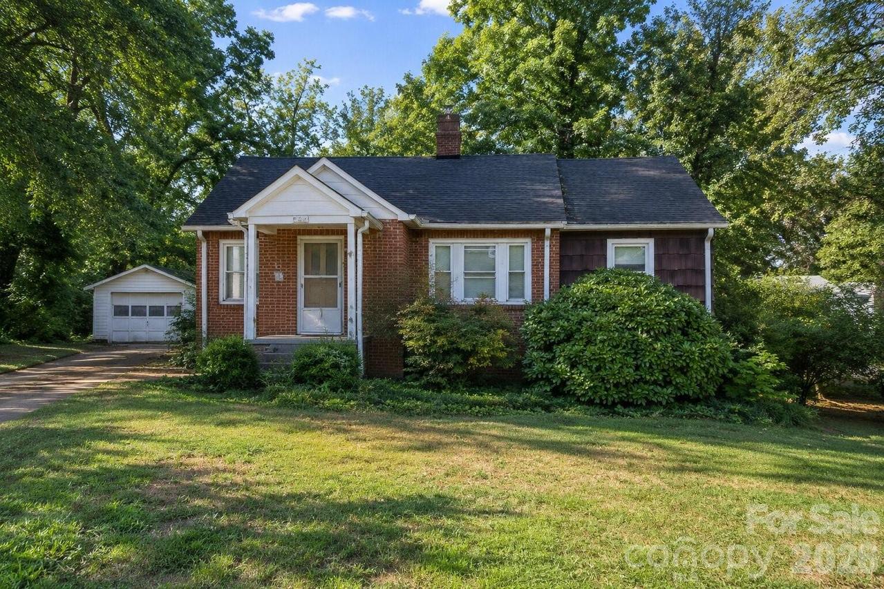2337 W Nc 10 Hwy., Newton, NC 28658