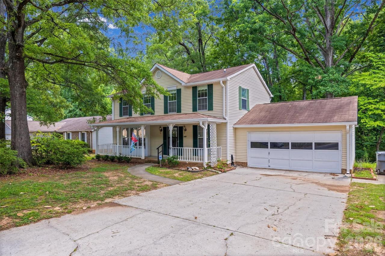 6632 Wagon Oak Rd., Charlotte, NC 28212