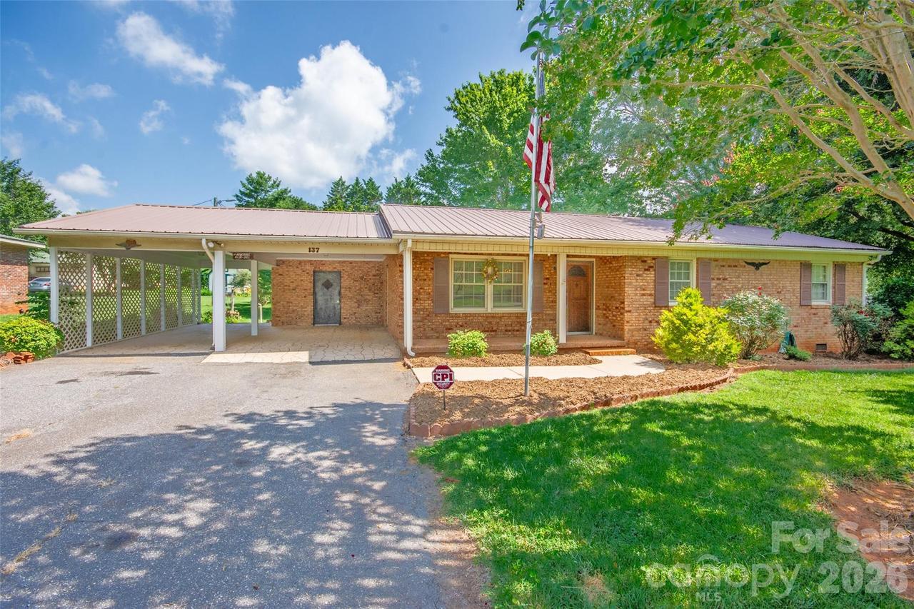 137 Liberty Church Rd., Taylorsville, NC 28681