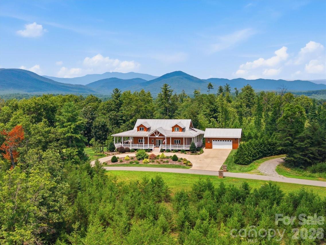 2040 Shannon Dr., Morganton, NC 28655