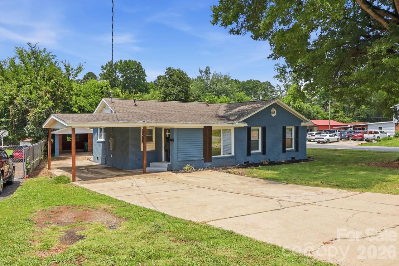 4800 Westridge Dr., Charlotte, NC 28208