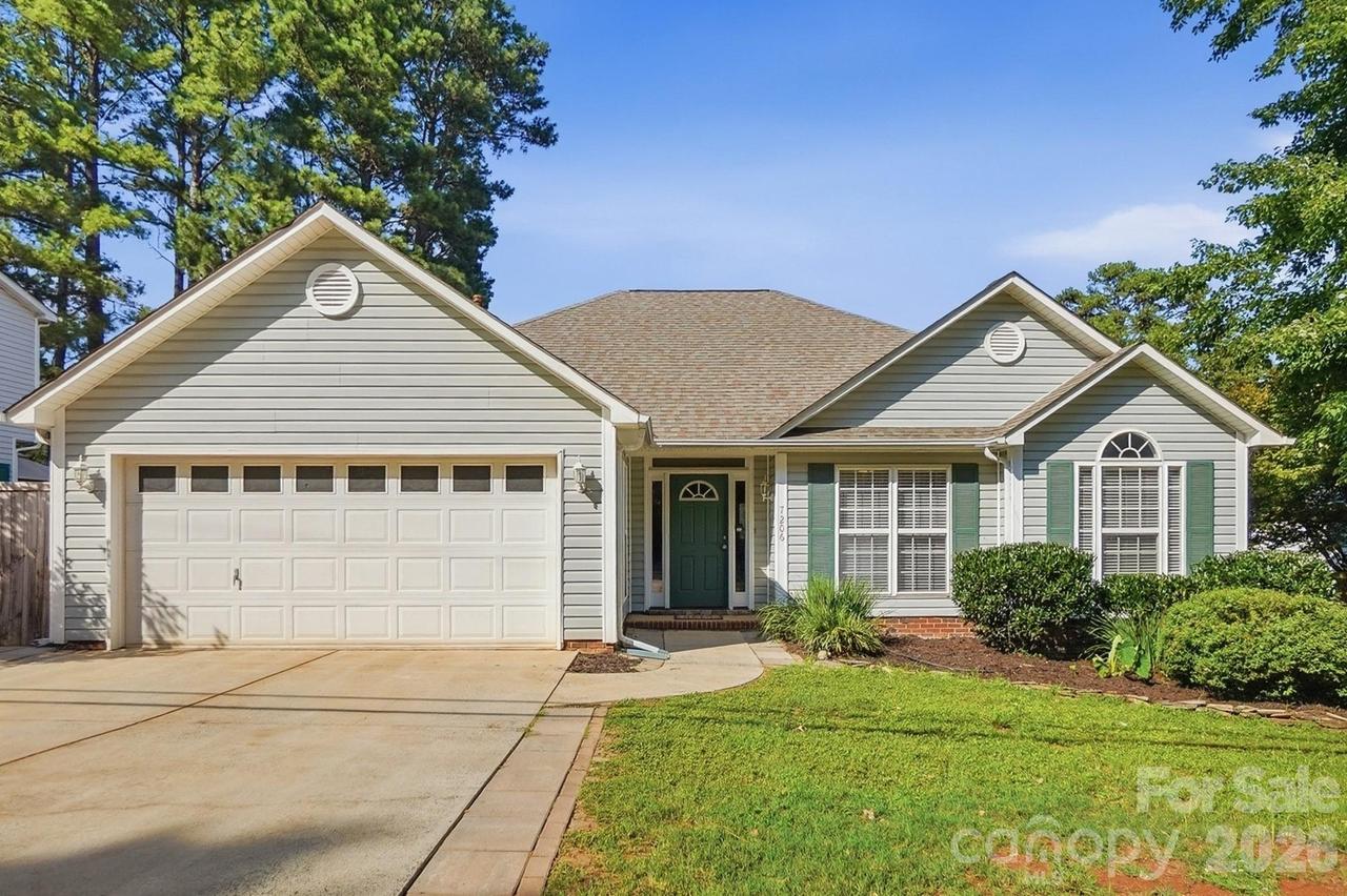 7206 Rock Island Rd., Charlotte, NC 28278