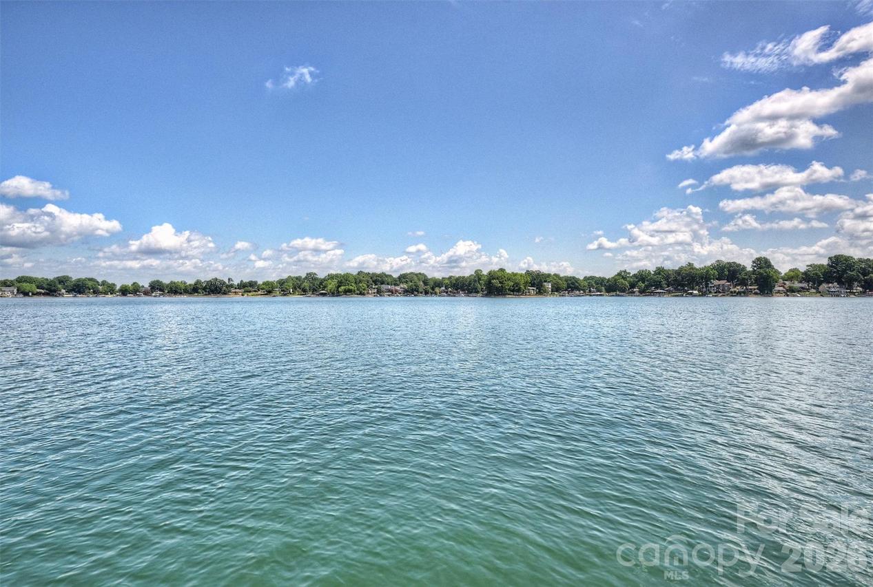 20427 Harborgate Ct. #606, Cornelius, NC 28031