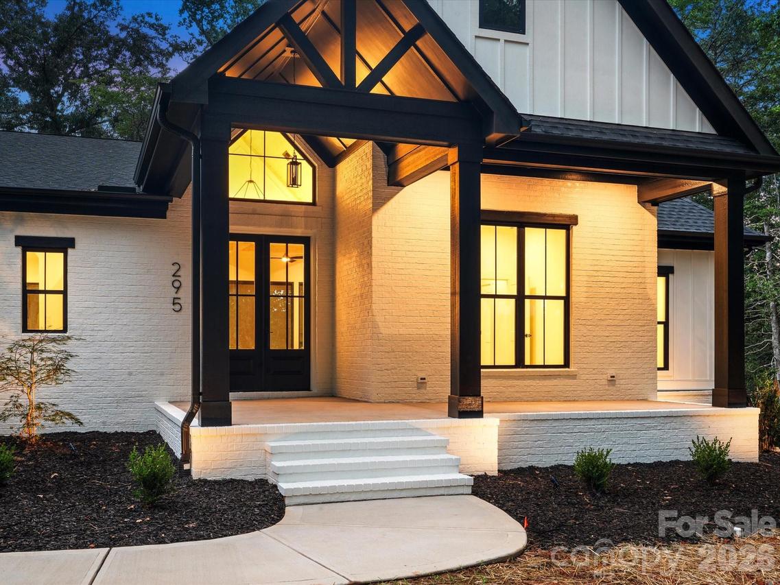 295 Tradition Dr., Mount Gilead, NC 27306