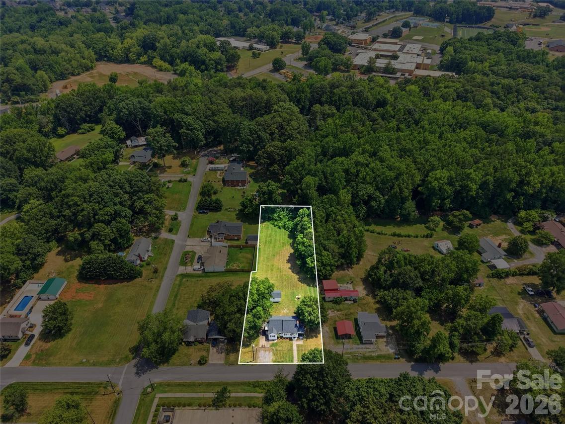 1203 W Gold Street Extension, Kings Mountain, NC 28086