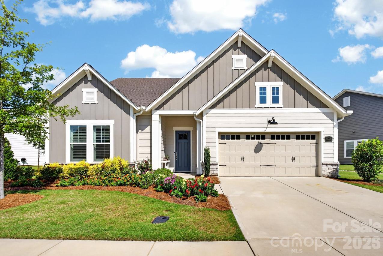 1432 Encore Ln., Waxhaw, NC 28173