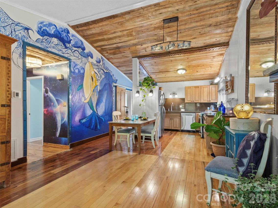 127 Riverview Dr. #8 & 8B, Asheville, NC 28806