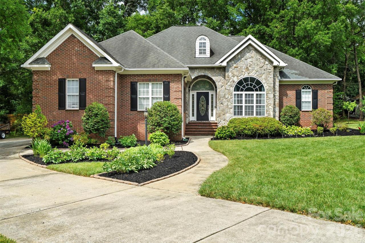 3003 Rochester Ct., Monroe, NC 28110