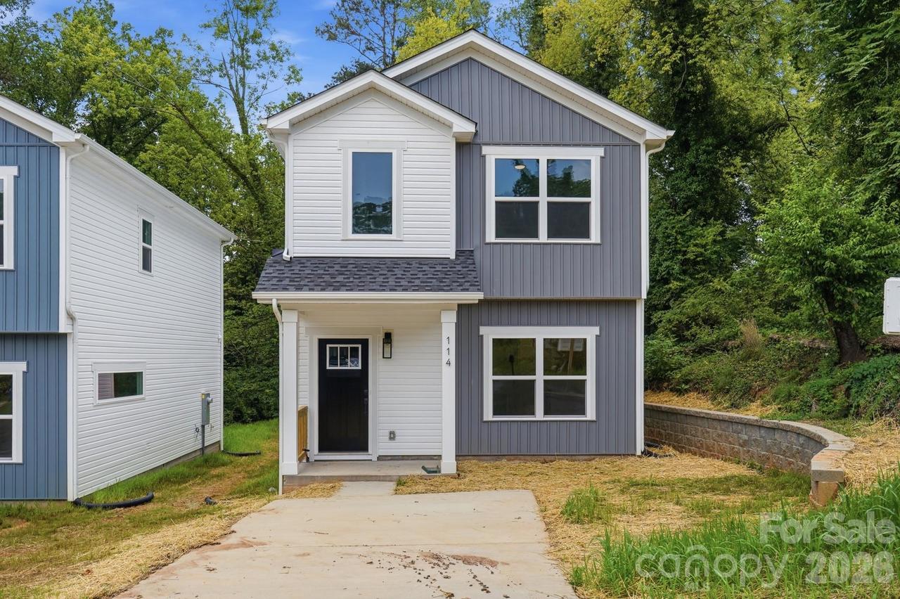 114 7th Ave., Hickory, NC 28602