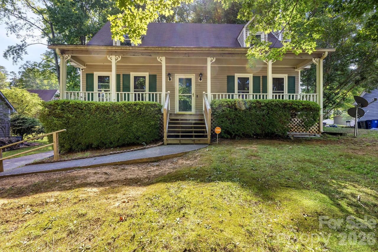 5041 Hutchins St., Winston Salem, NC 27106
