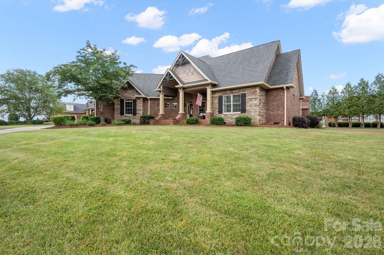 708 Cedar Hill Dr., Shelby, NC 28152