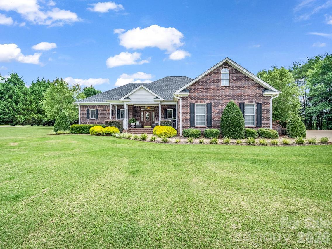 343 Countryside Dr., Forest City, NC 28043