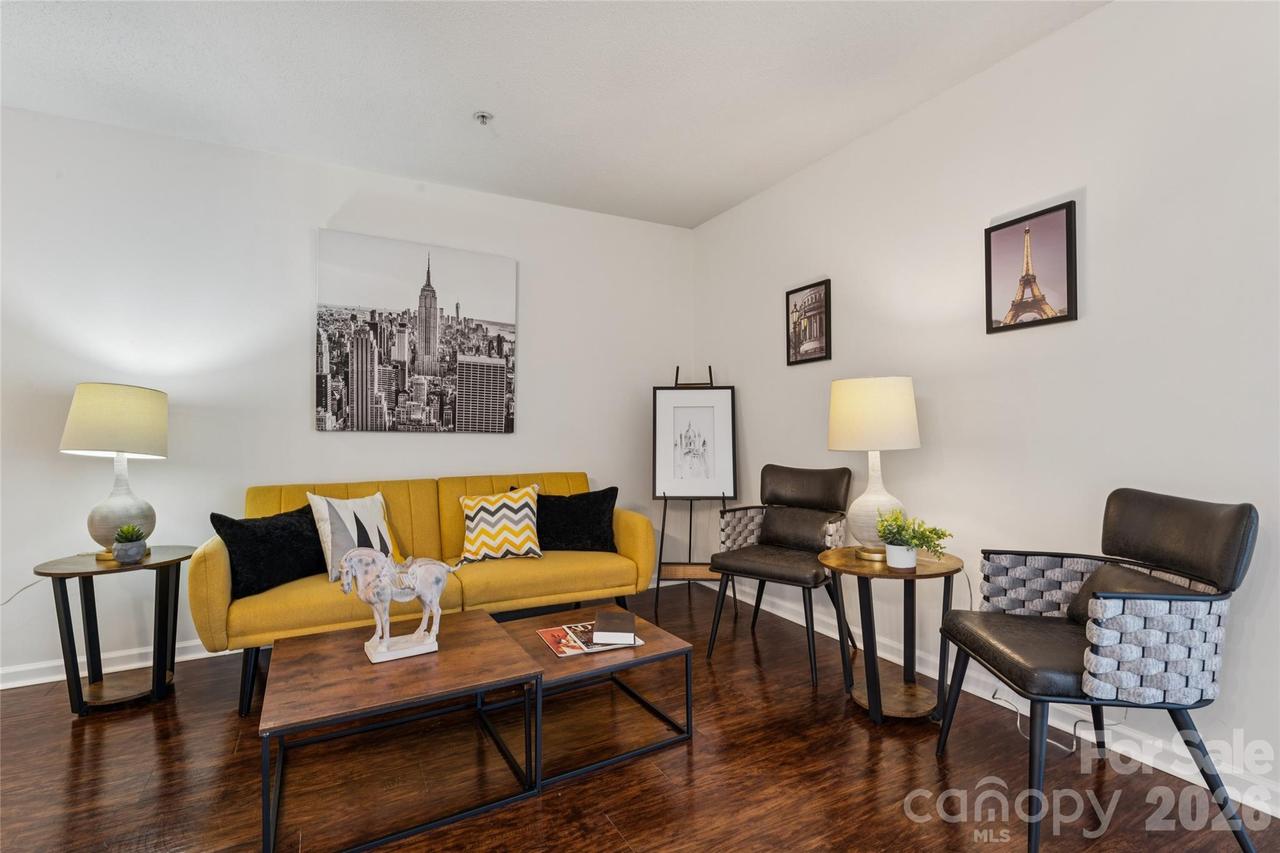 1620 Arlyn Cir. #L, Charlotte, NC 28213
