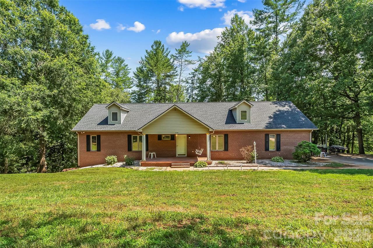 3735 Old Petra Mill Rd., Granite Falls, NC 28630