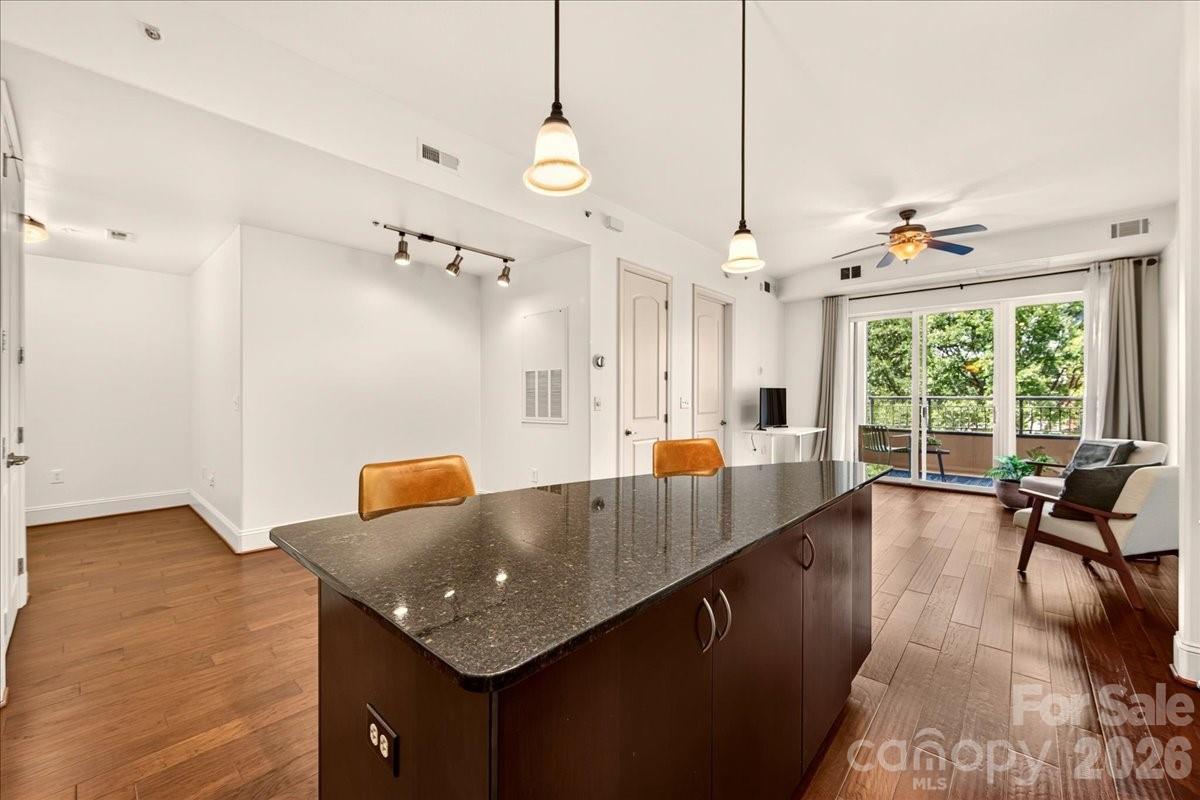 4625 Piedmont Row Dr. #316, Charlotte, NC 28210