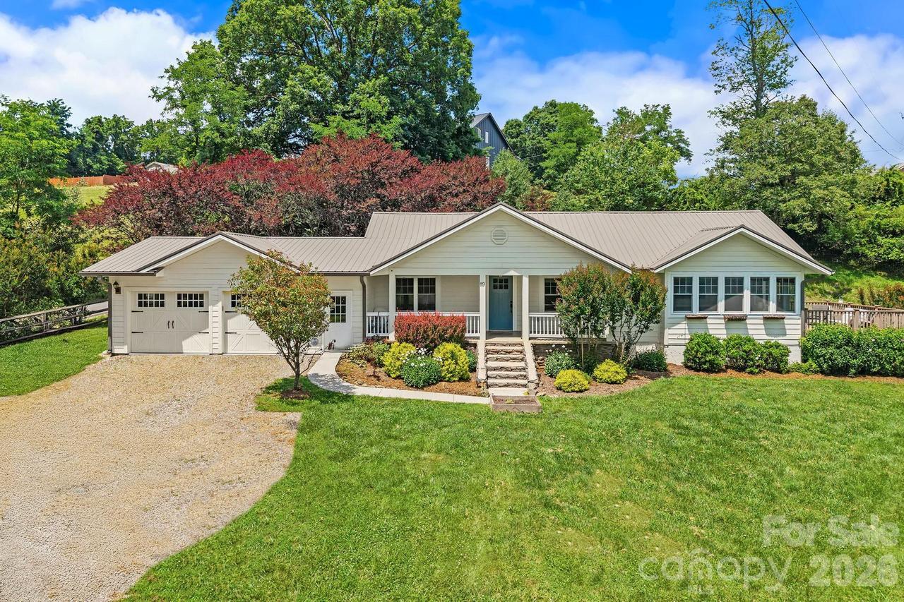 19 Firefly Ridge Tr., Alexander, NC 28701