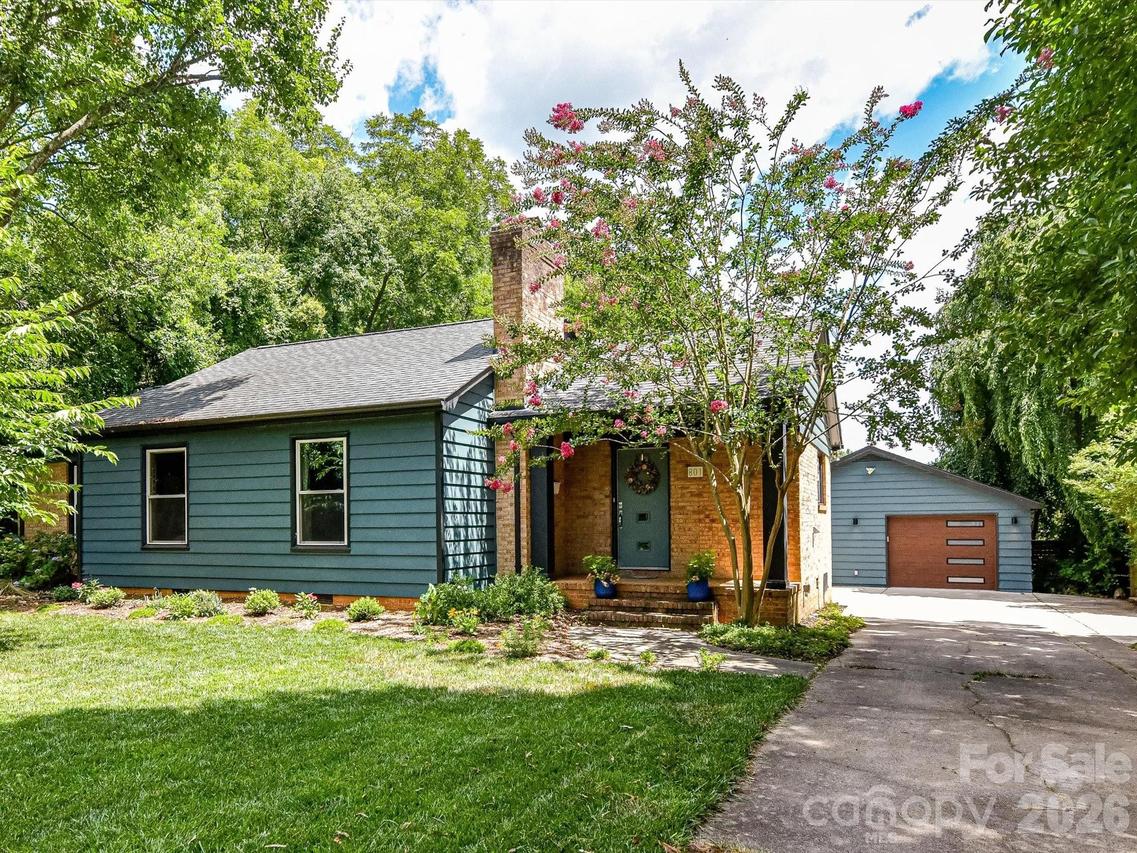 801 Fairbanks Rd., Charlotte, NC 28210