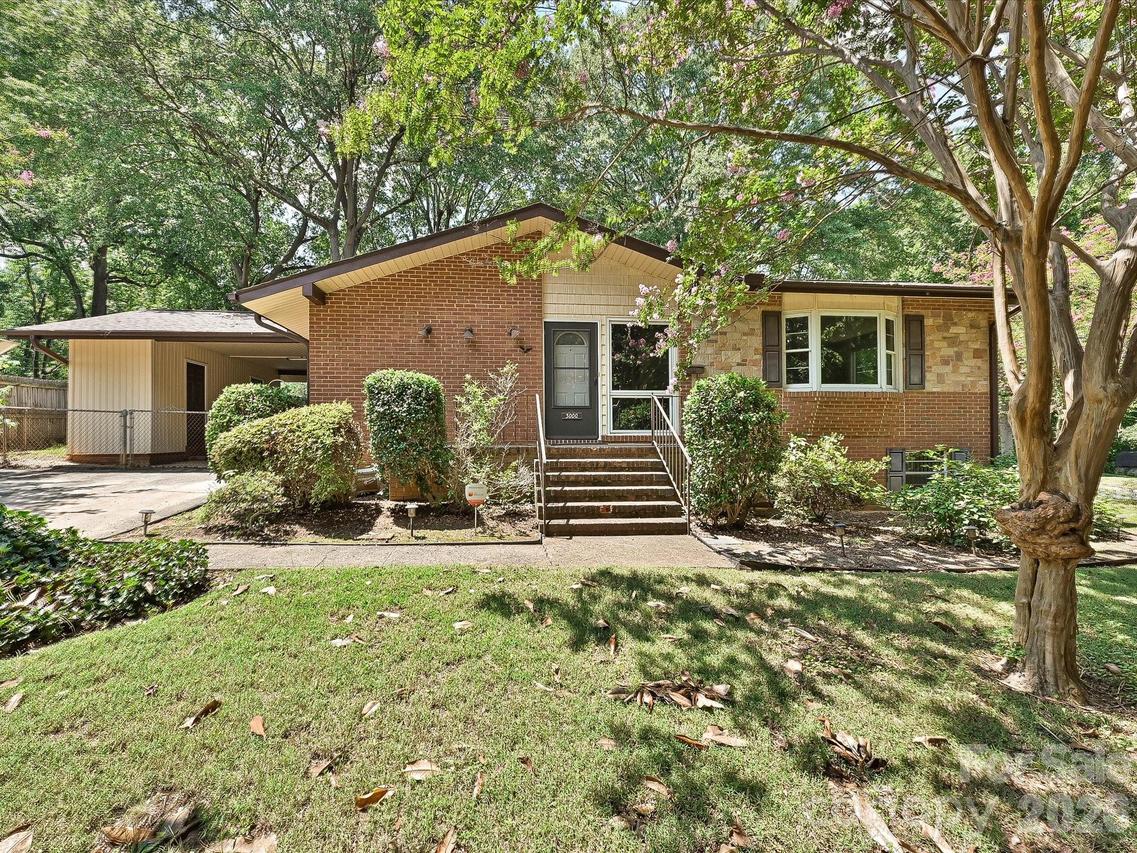 3000 Barfield Dr., Charlotte, NC 28217