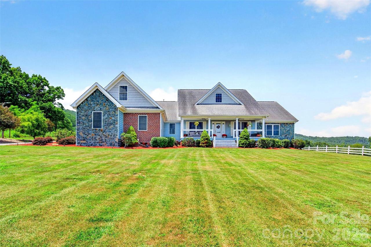 1174 Dale Rd., Spruce Pine, NC 28777