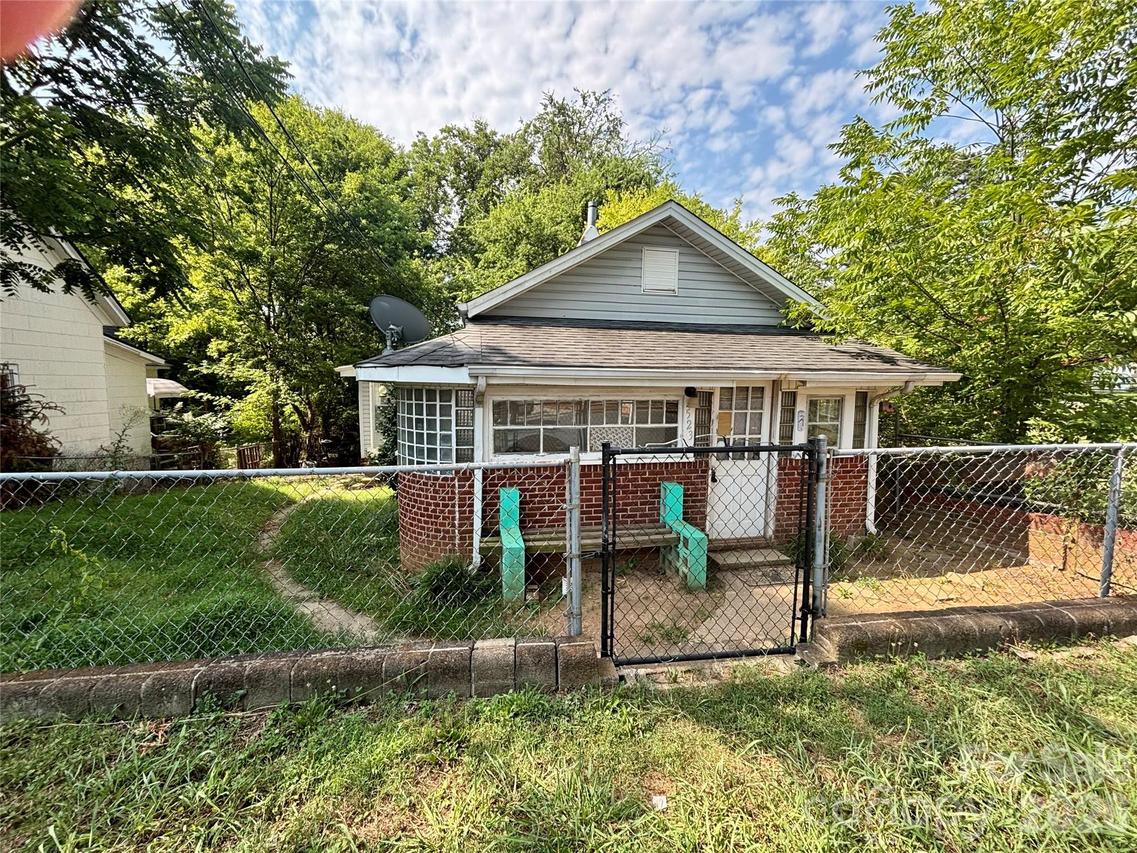 523 W Oakwood Ave., Albemarle, NC 28001