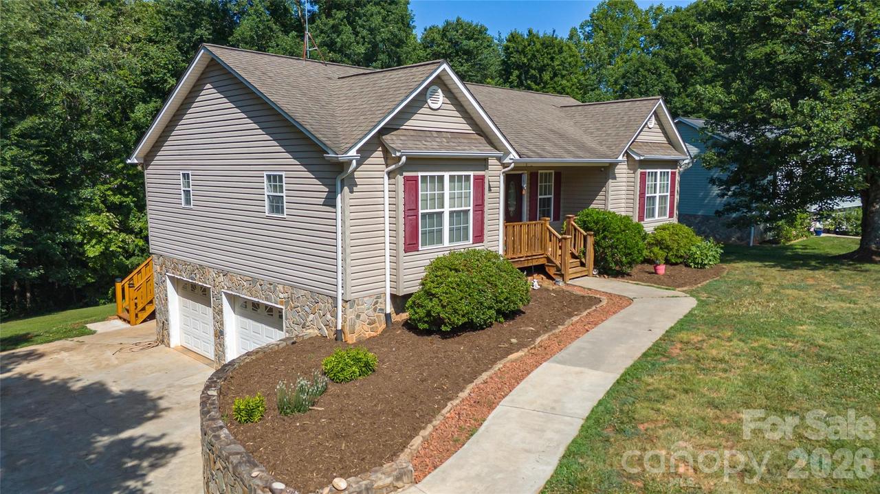 3611 Judea Dr., Lenoir, NC 28645