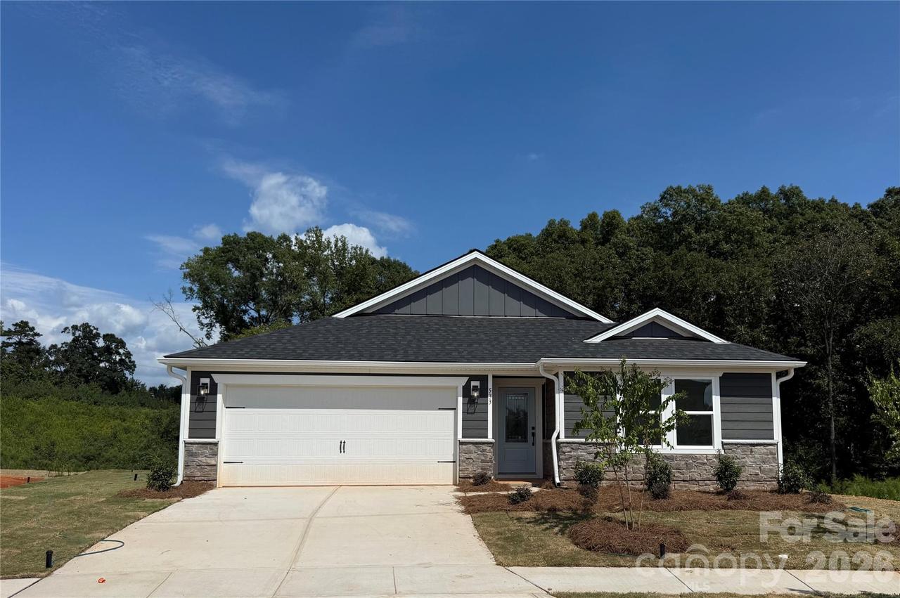 533 Creston Place Dr., Monroe, NC 28110