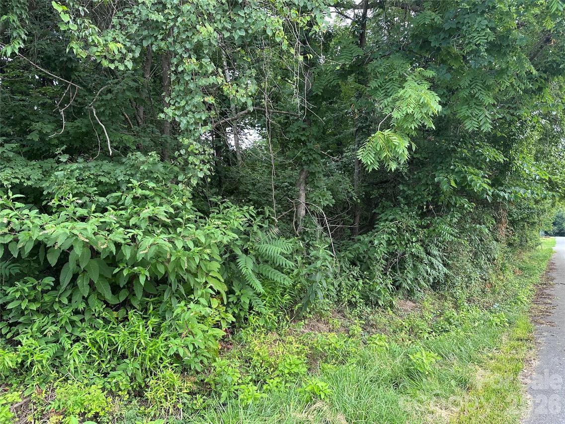 130 May St., Mount Airy, NC 27030