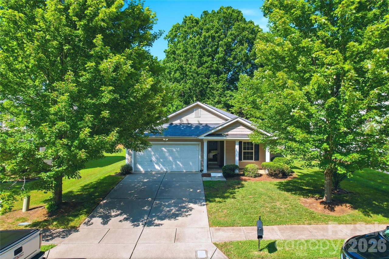 1305 Lauren Village Dr., Charlotte, NC 28213