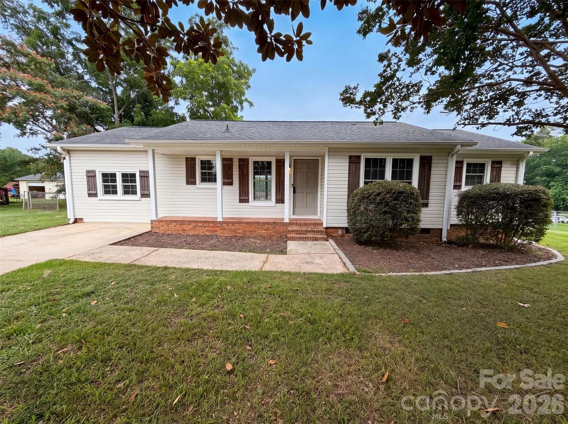 507 Texas Tr., Dallas, NC 28034