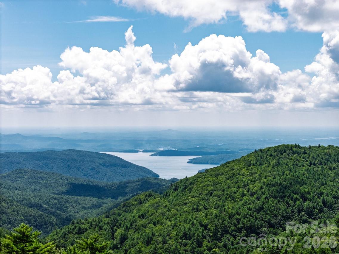 315 Jocassee Tr., Sapphire, NC 28774