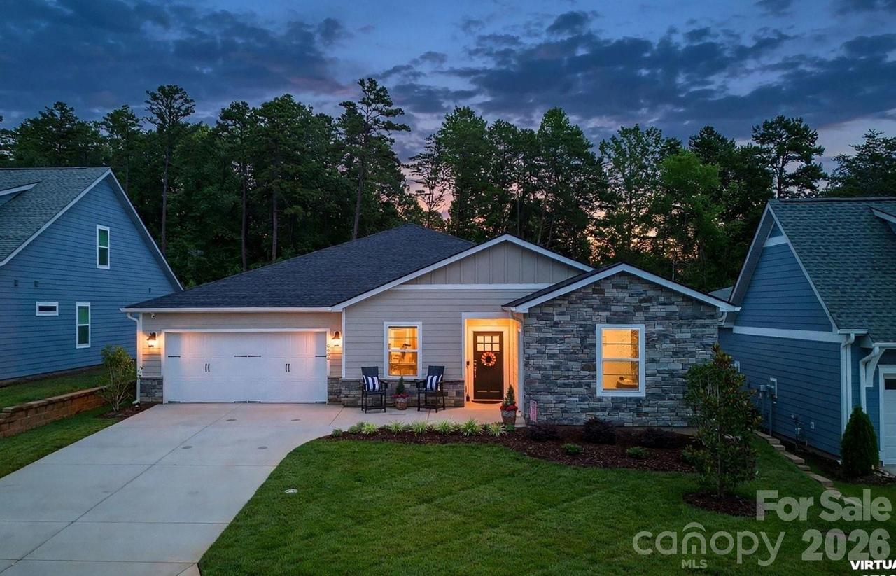 5635 Caneel Ln., Denver, NC 28037