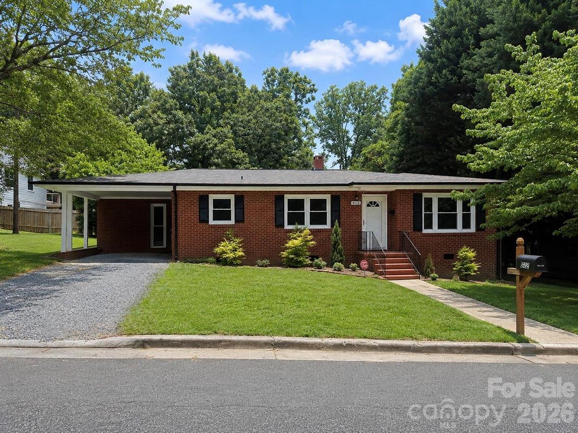 612 Brown Ave., Albemarle, NC 28001